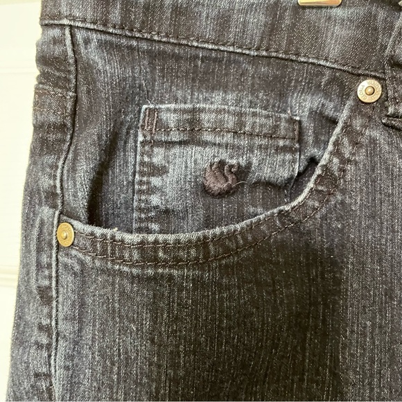 Gloria Vanderbilt Blue Wide Leg Flare Jeans - Picture 3 of 7